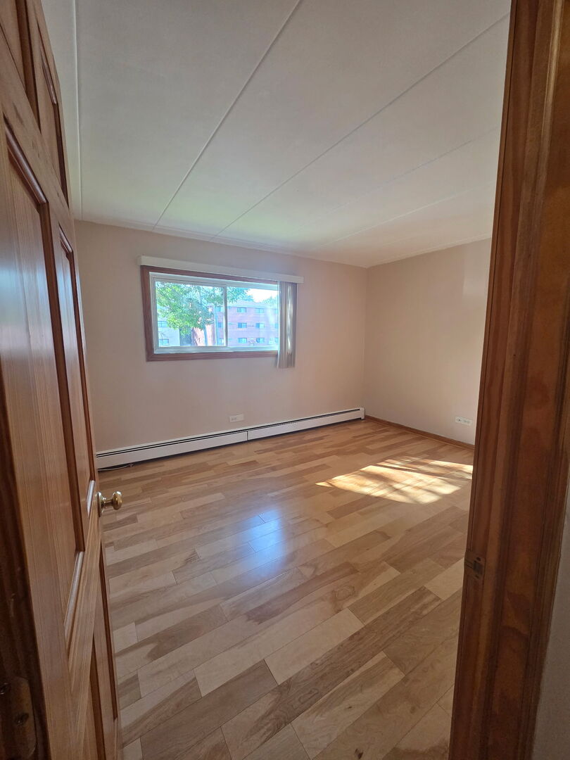 10510 Parkside Avenue #7, Chicago Ridge, IL 60415