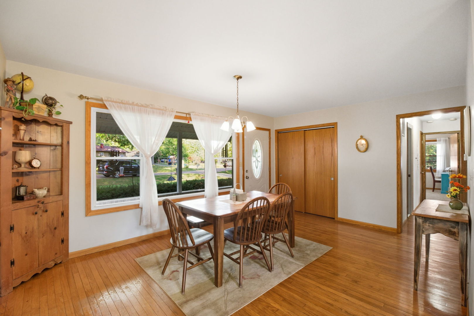 1316 Brandywine Circle, Batavia, IL 60510