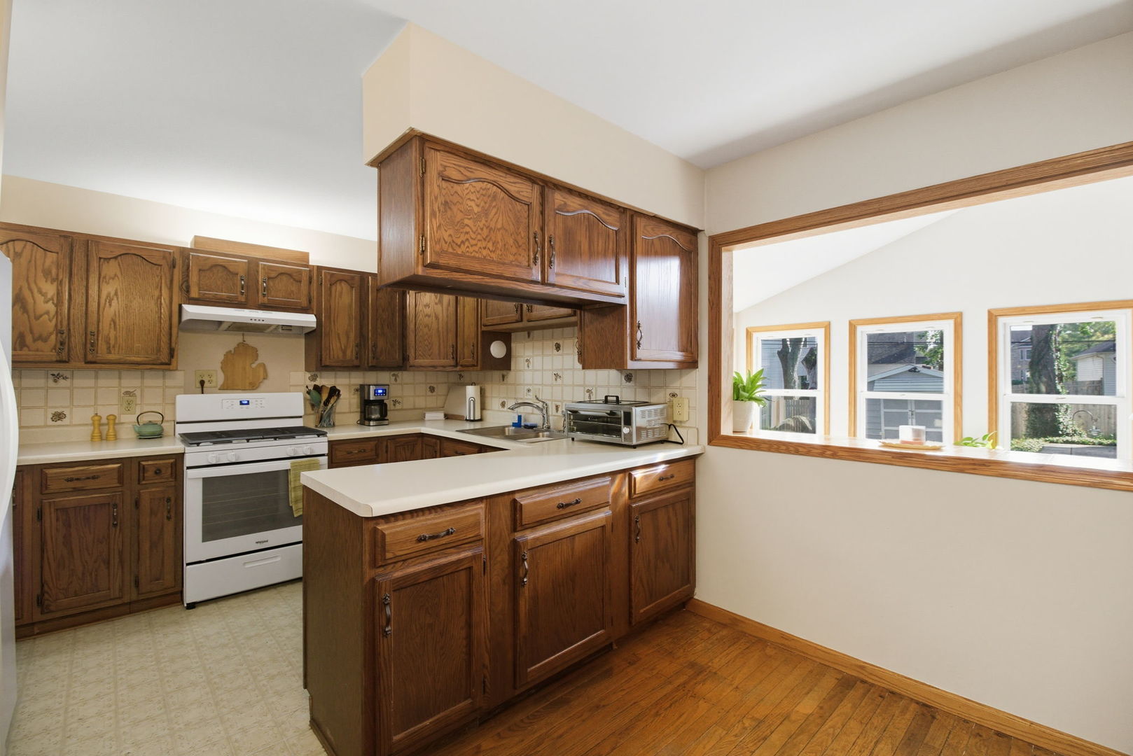 1316 Brandywine Circle, Batavia, IL 60510