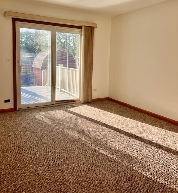 174 Paramount Drive #174, Wood Dale, IL 60191