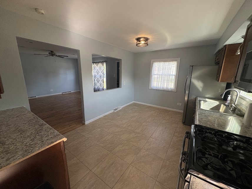 3144 Phillips Avenue, Steger, IL 60475