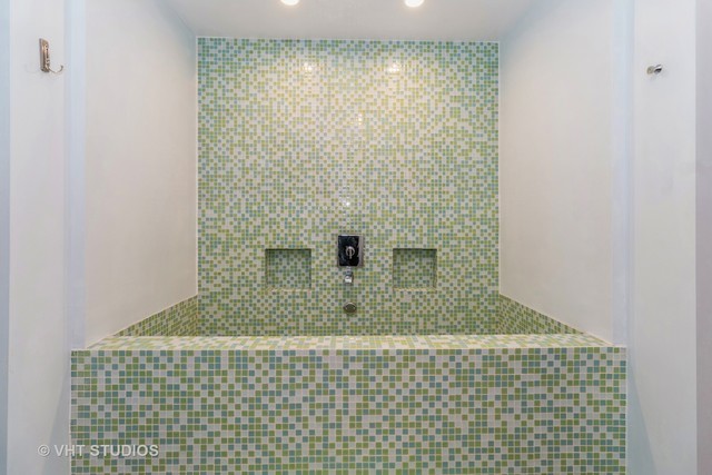 470 Fawell Boulevard #510, Glen Ellyn, IL 60137