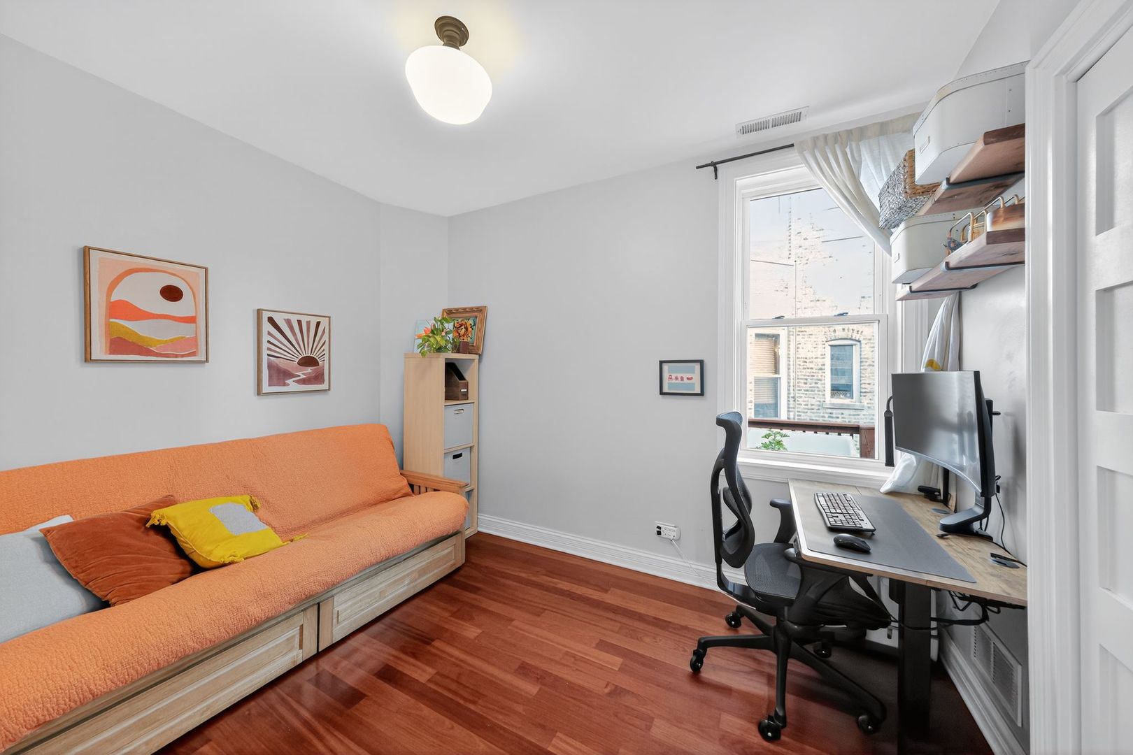 2578 W Lyndale Street #2, Chicago, IL 60647