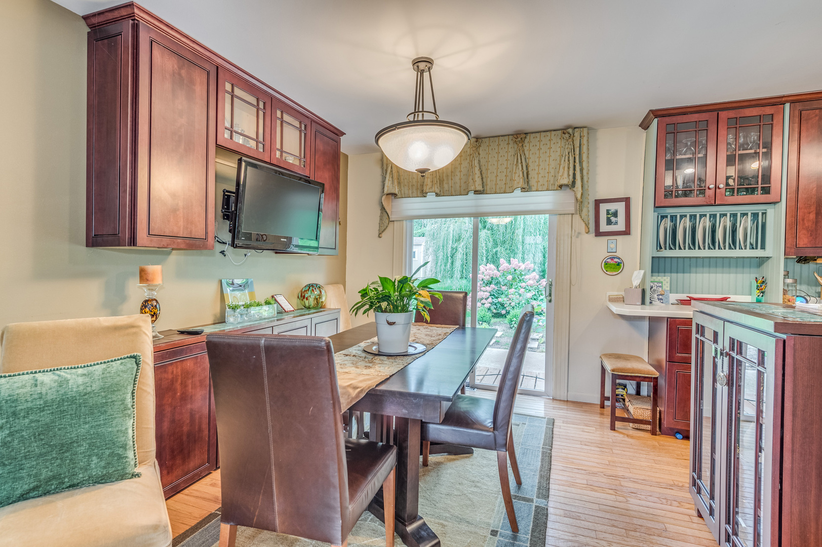 21W211 North Lane, Itasca, IL 60143