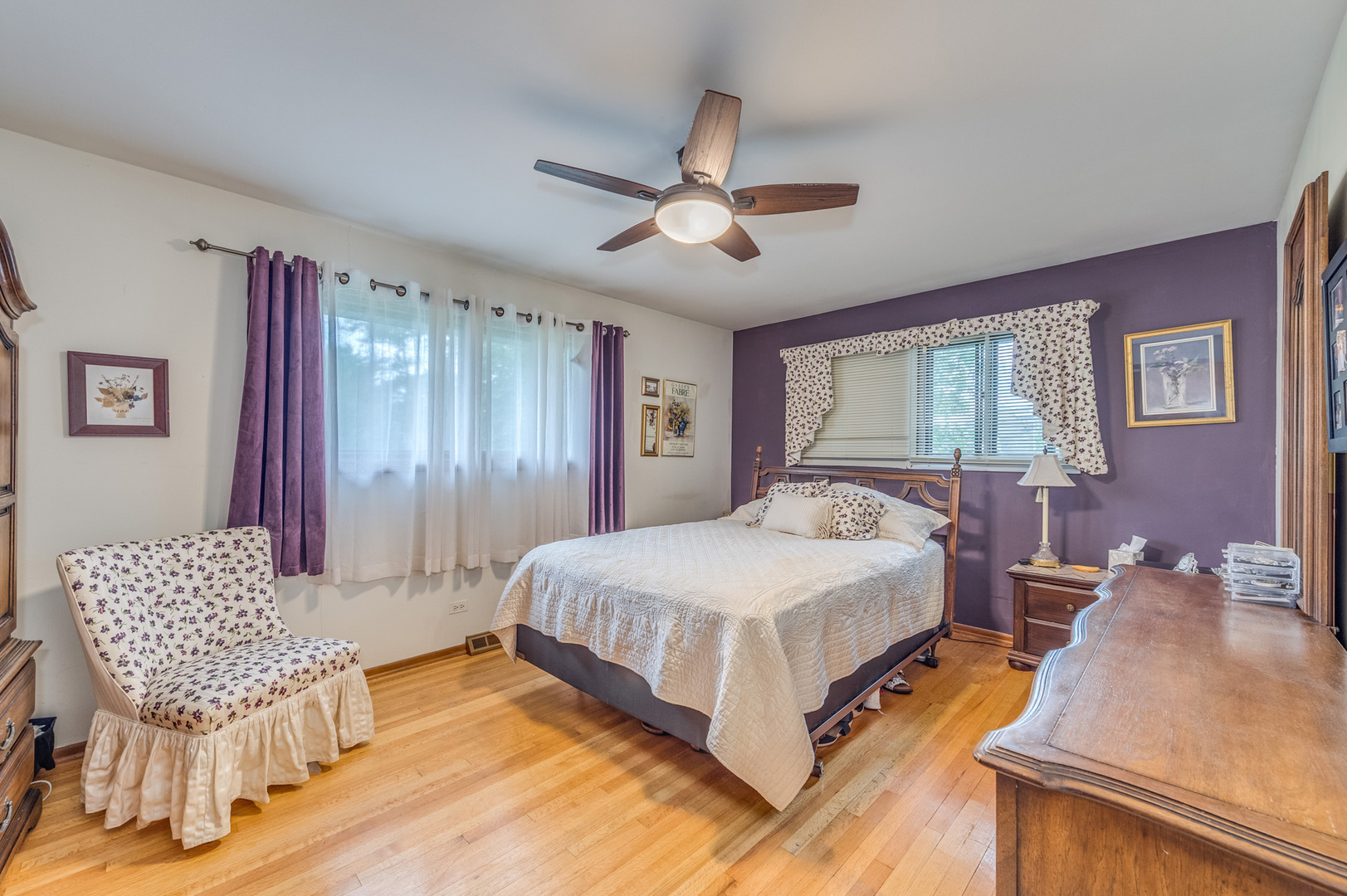 21W211 North Lane, Itasca, IL 60143