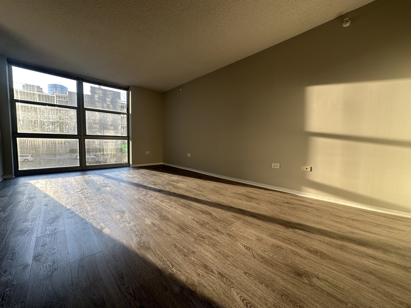 180 N Jefferson Street #508, Chicago, IL 60661