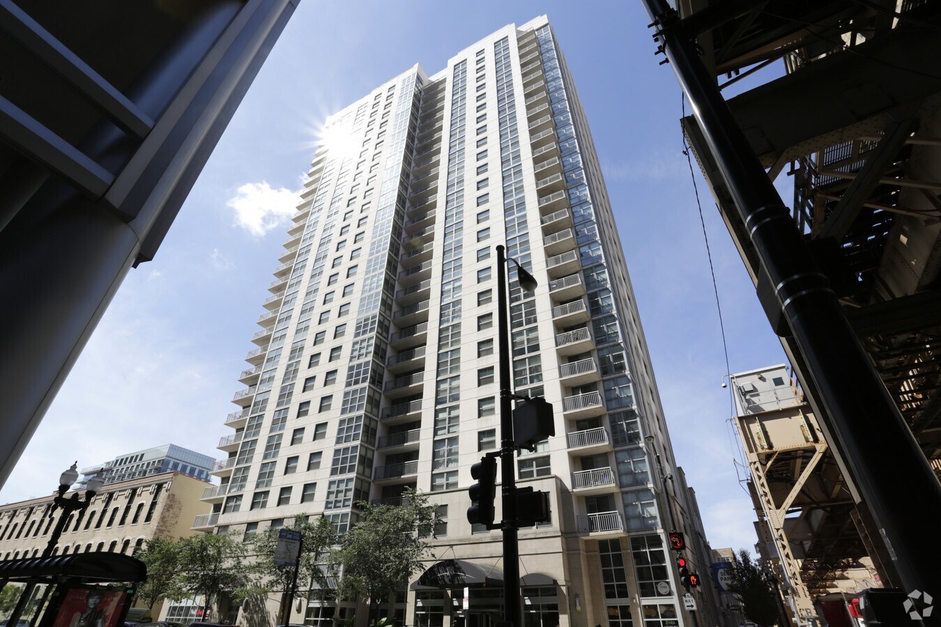 180 N Jefferson Street #508, Chicago, IL 60661