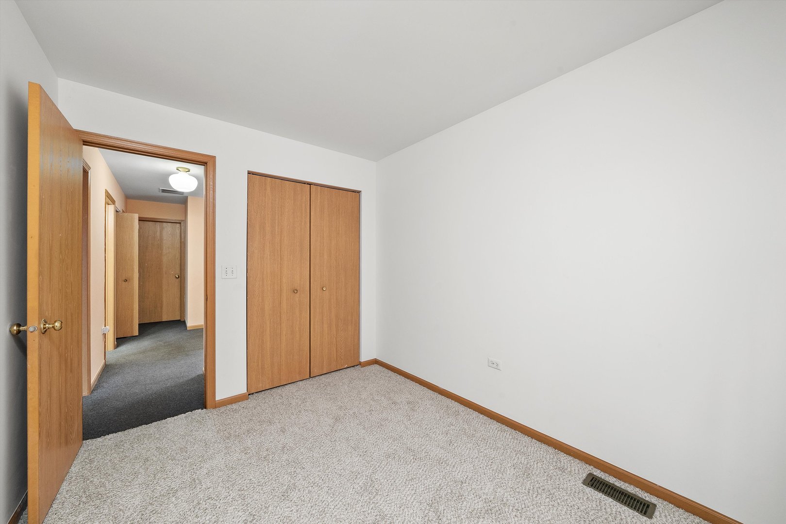 4513 S Wood Street, Chicago, IL 60609