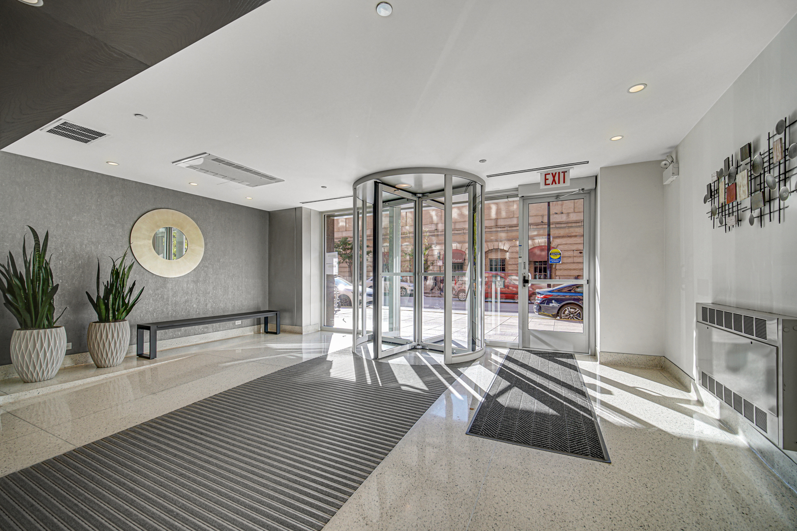 165 N Canal Street #514, Chicago, IL 60606