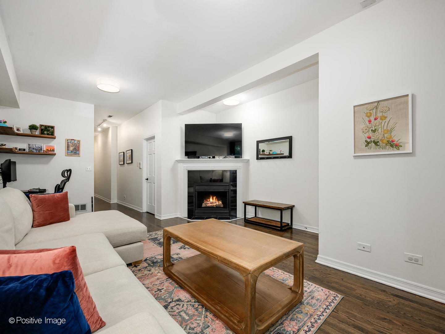 1325 W George Street #1, Chicago, IL 60657
