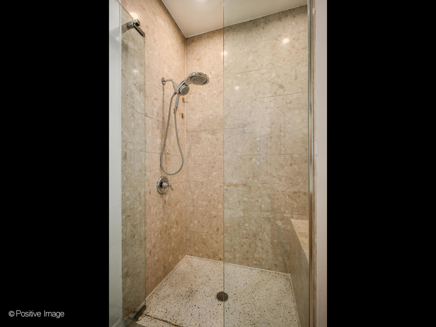 1325 W George Street #1, Chicago, IL 60657