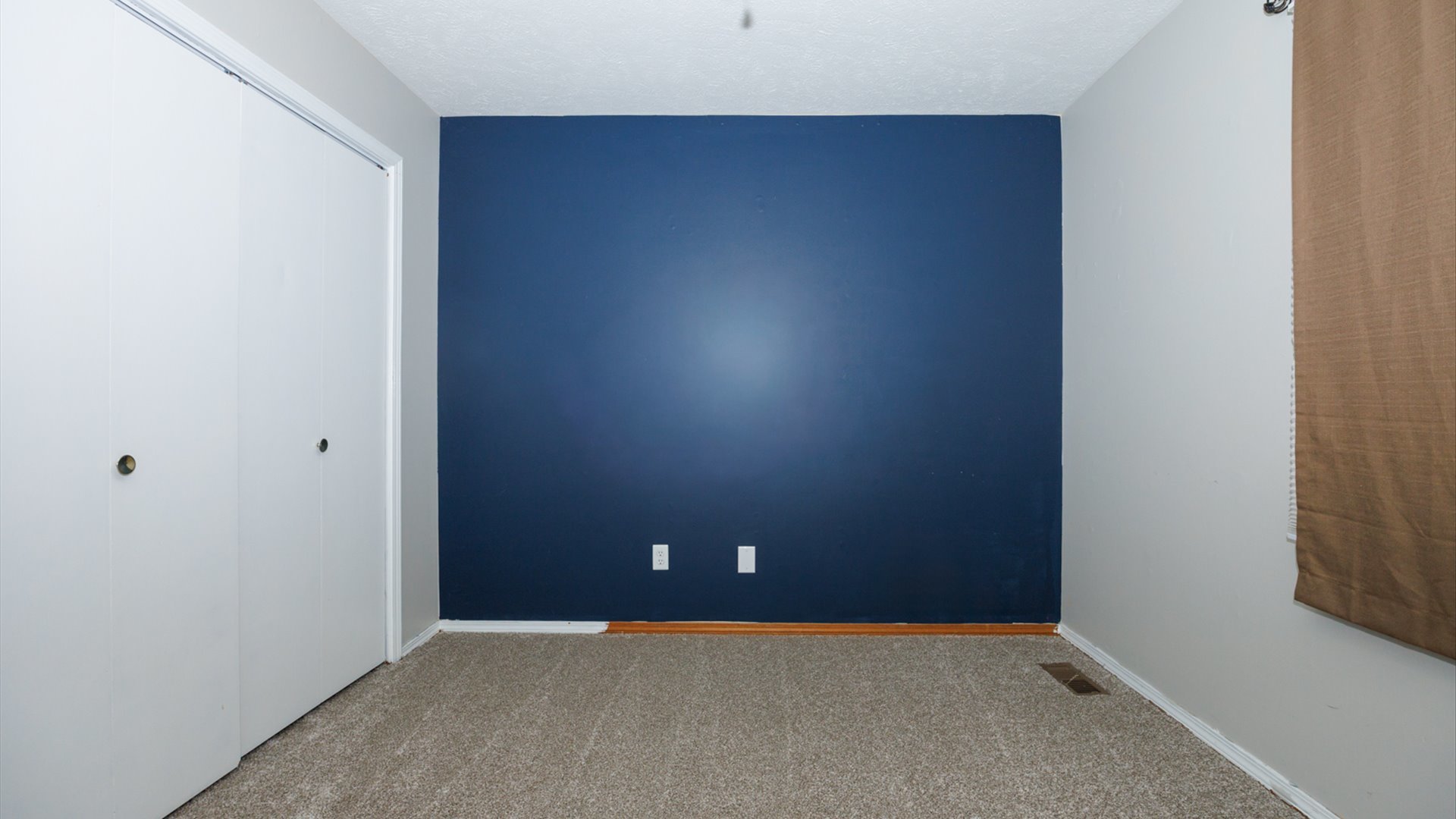 2007 Fallen Oak Road, Bloomington, IL 61704