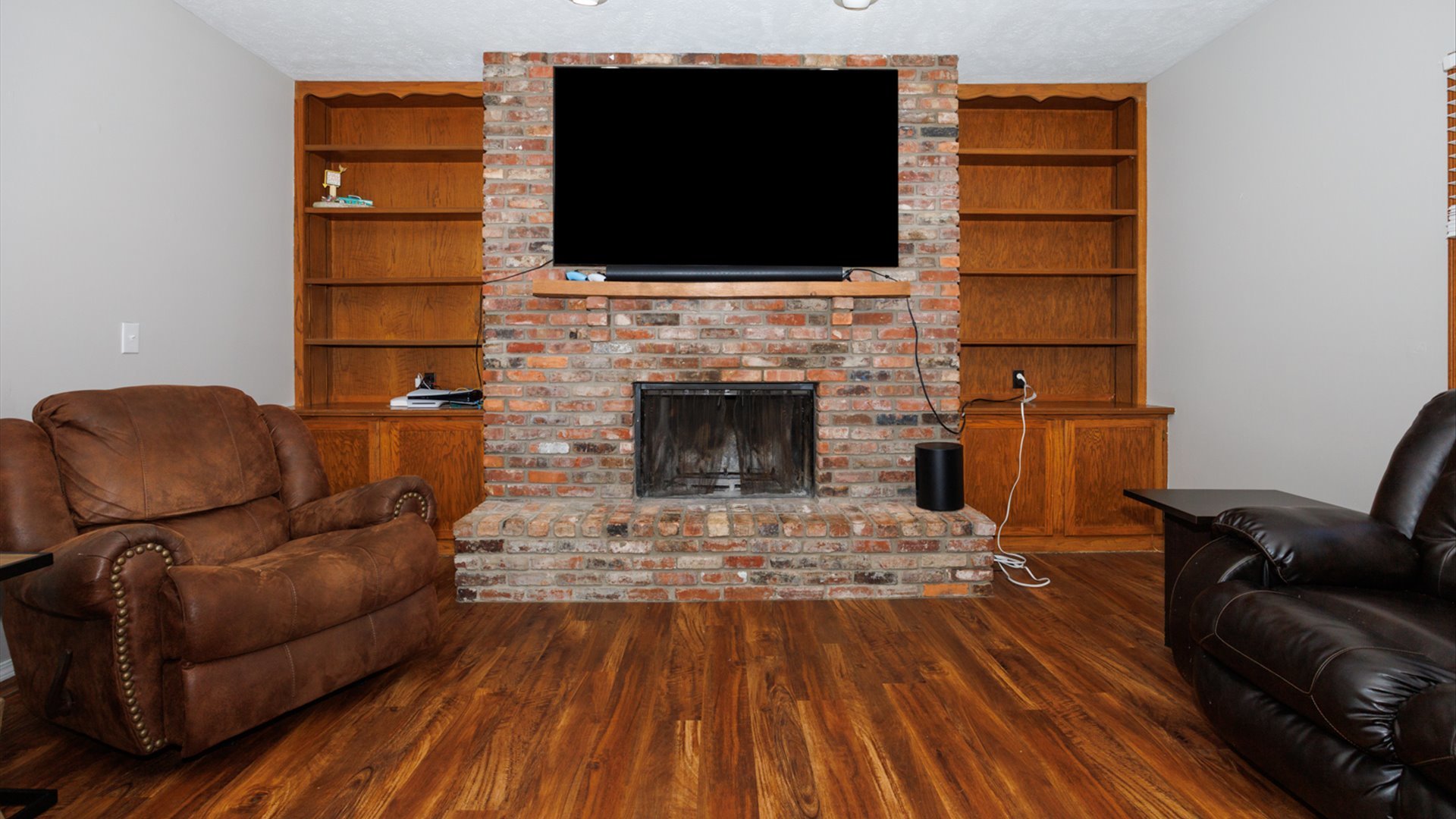 2007 Fallen Oak Road, Bloomington, IL 61704