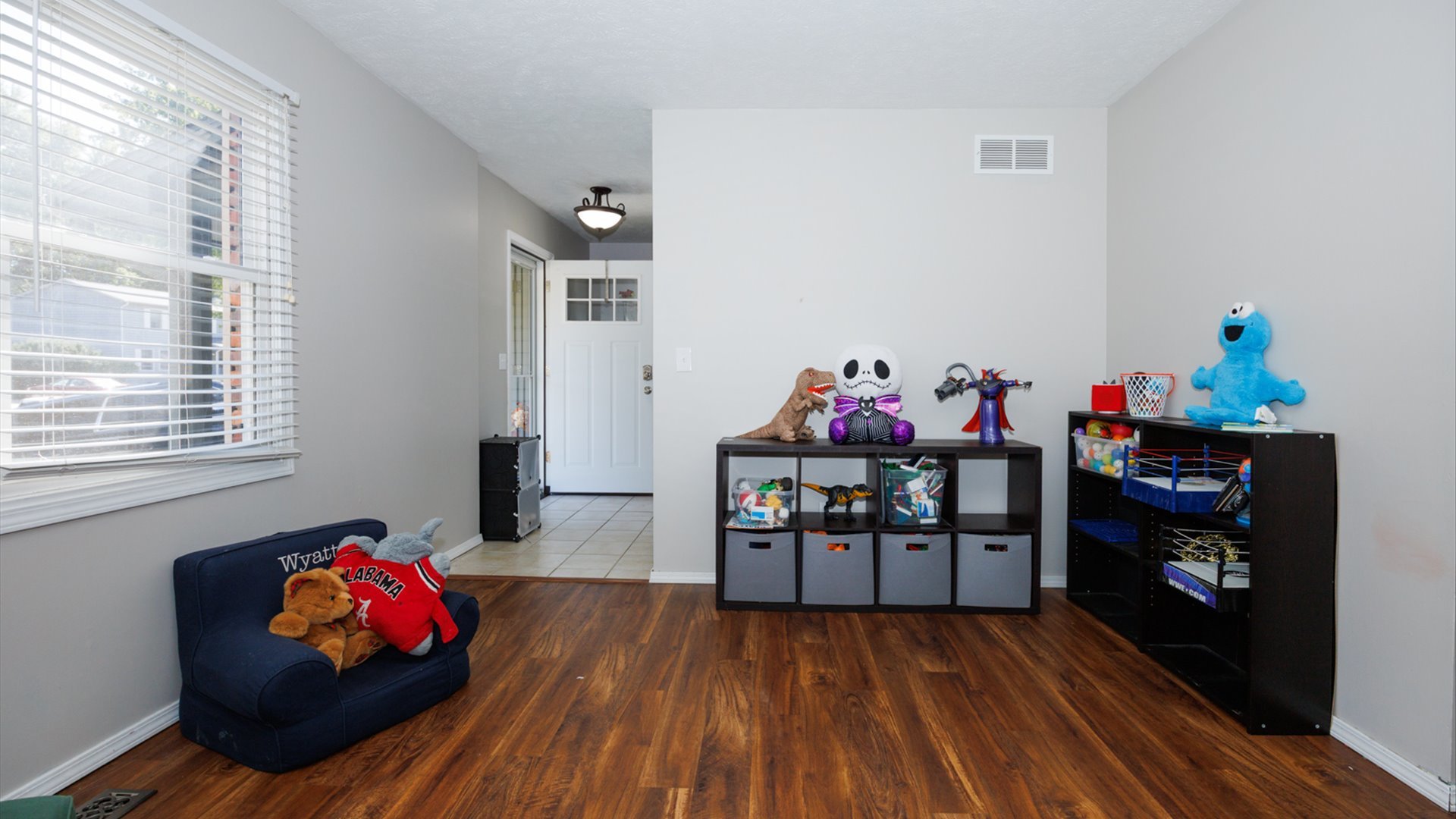 2007 Fallen Oak Road, Bloomington, IL 61704