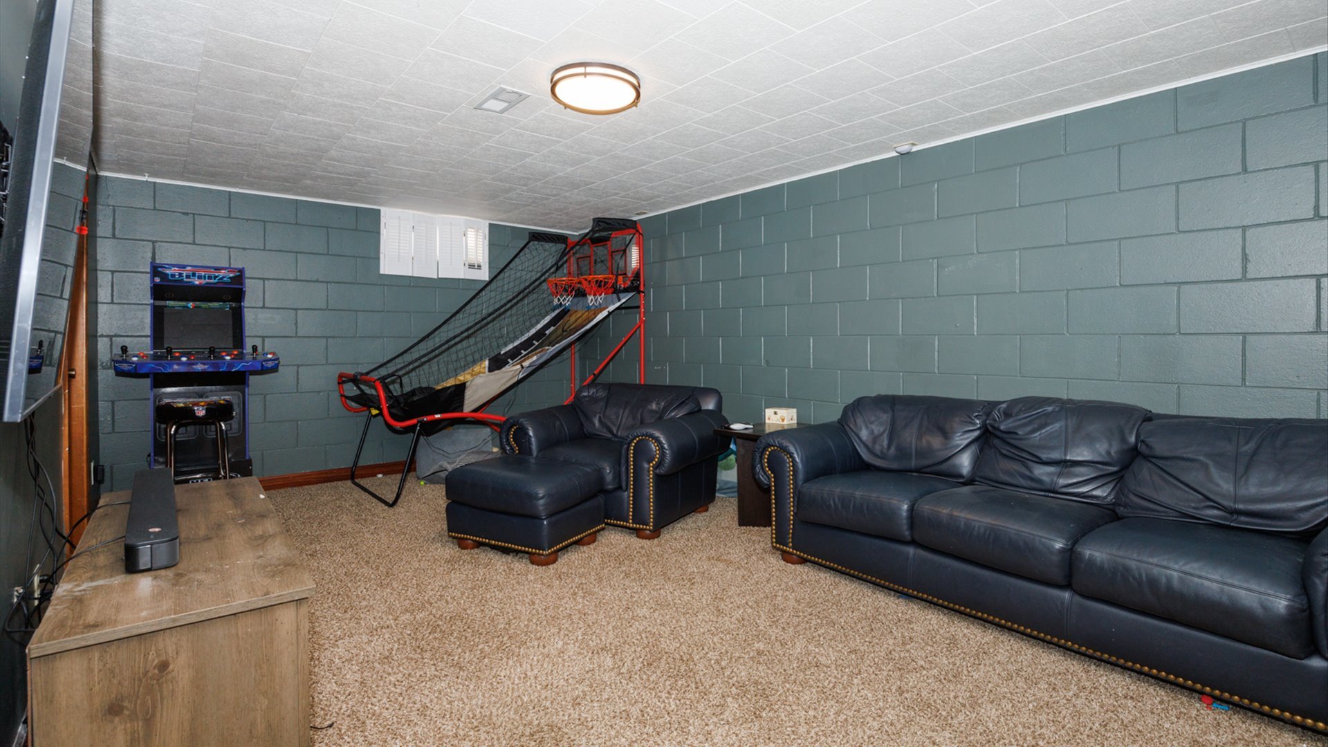 2007 Fallen Oak Road, Bloomington, IL 61704