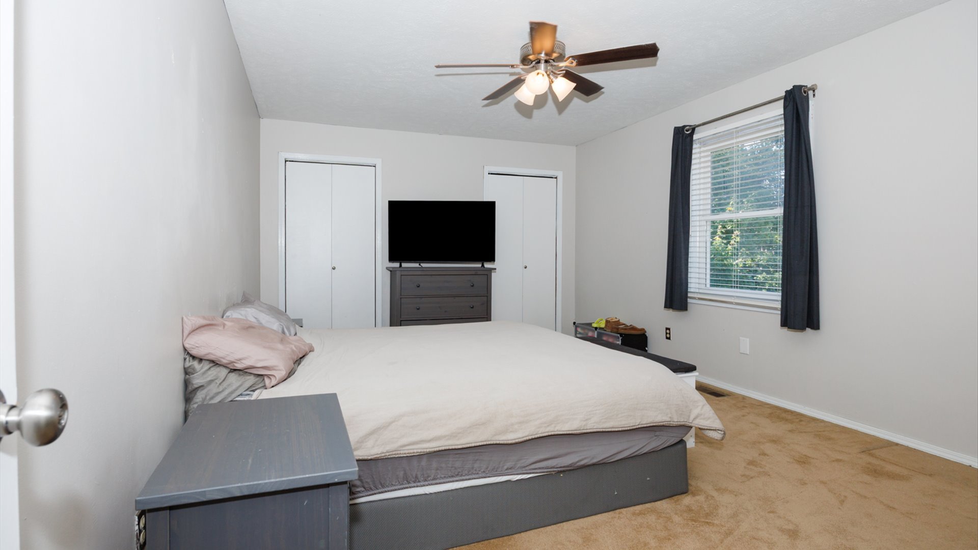 2007 Fallen Oak Road, Bloomington, IL 61704