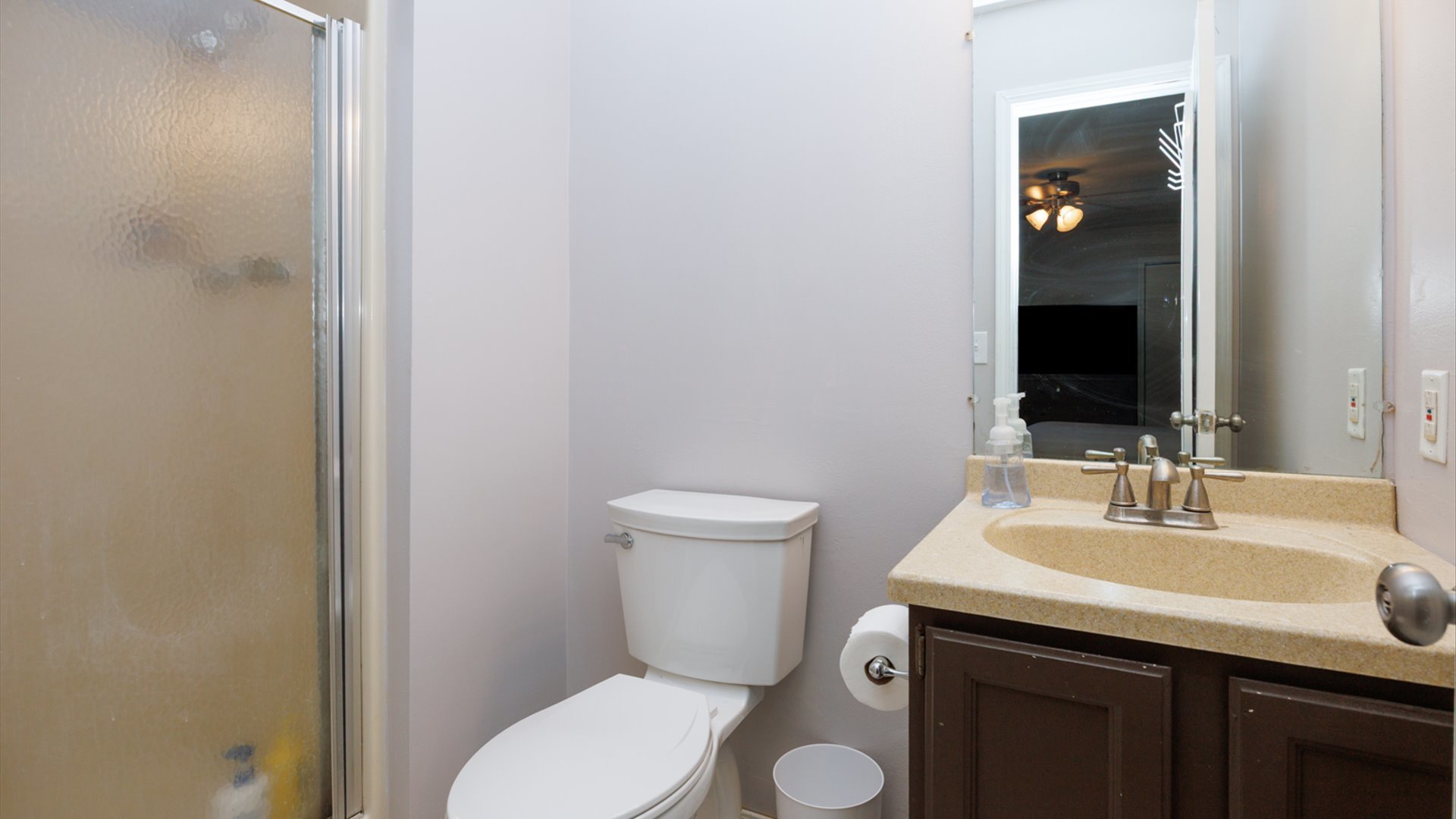 2007 Fallen Oak Road, Bloomington, IL 61704