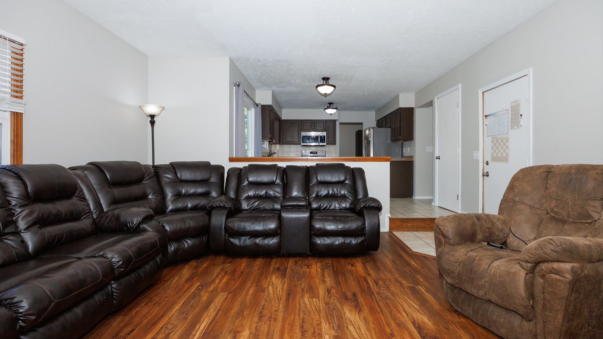 2007 Fallen Oak Road, Bloomington, IL 61704