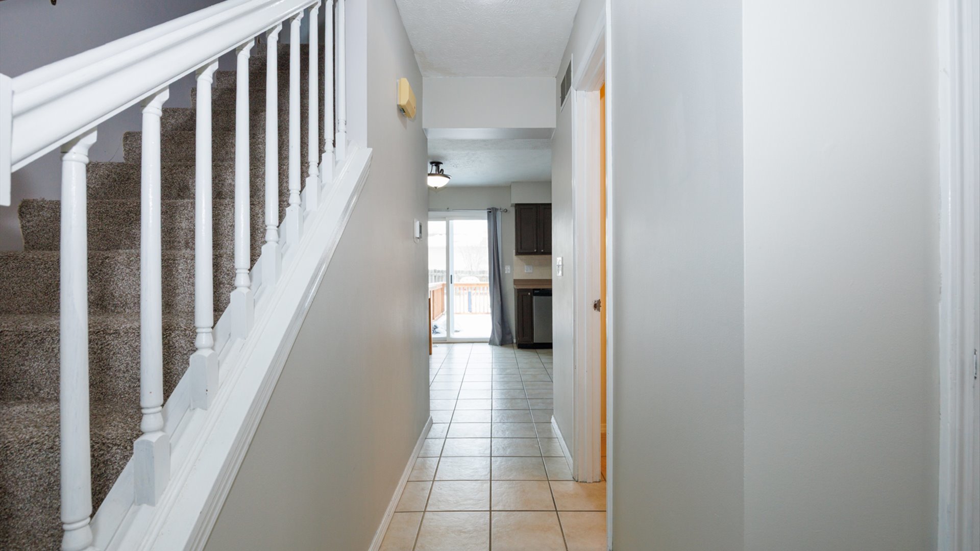 2007 Fallen Oak Road, Bloomington, IL 61704