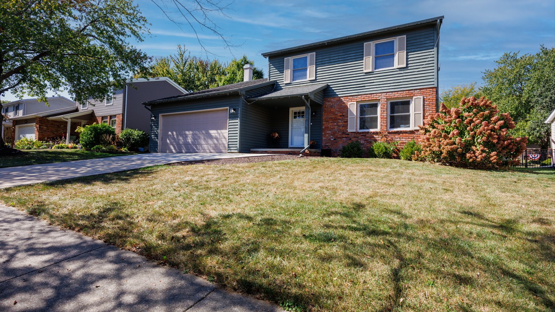 2007 Fallen Oak Road, Bloomington, IL 61704