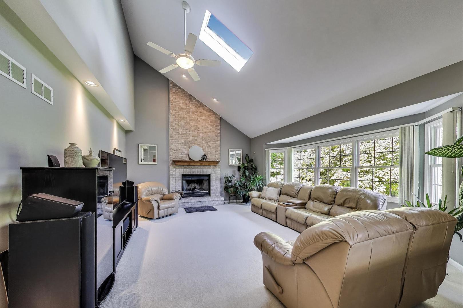 23058 Arbor Creek Drive, Plainfield, IL 60586