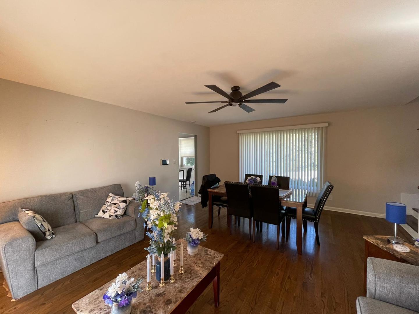 12612 Ventura Boulevard, Machesney Park, IL 61115