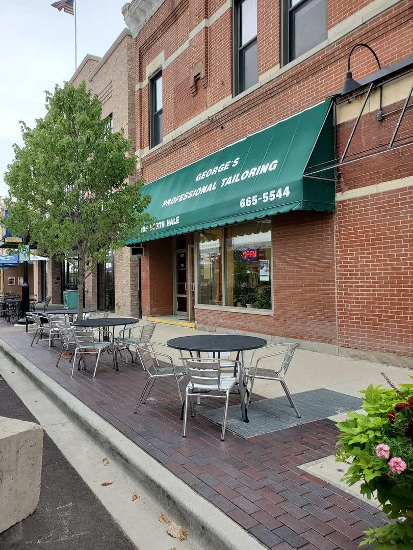 107 N Hale Street, Wheaton, IL 60187