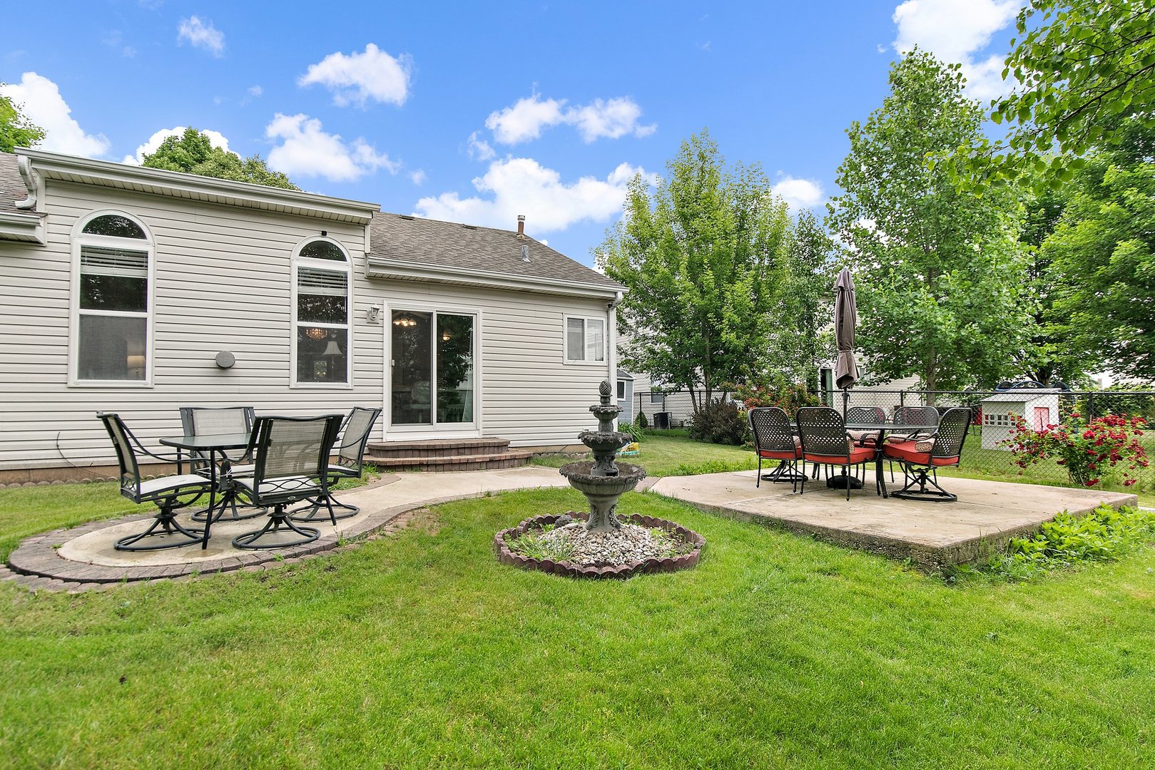 1531 Cumberland Parkway, Algonquin, IL 60102