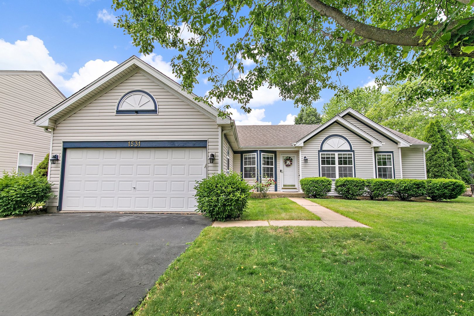 1531 Cumberland Parkway, Algonquin, IL 60102