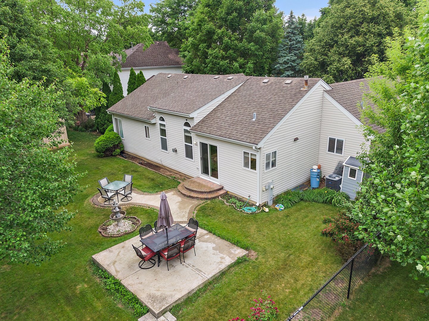 1531 Cumberland Parkway, Algonquin, IL 60102