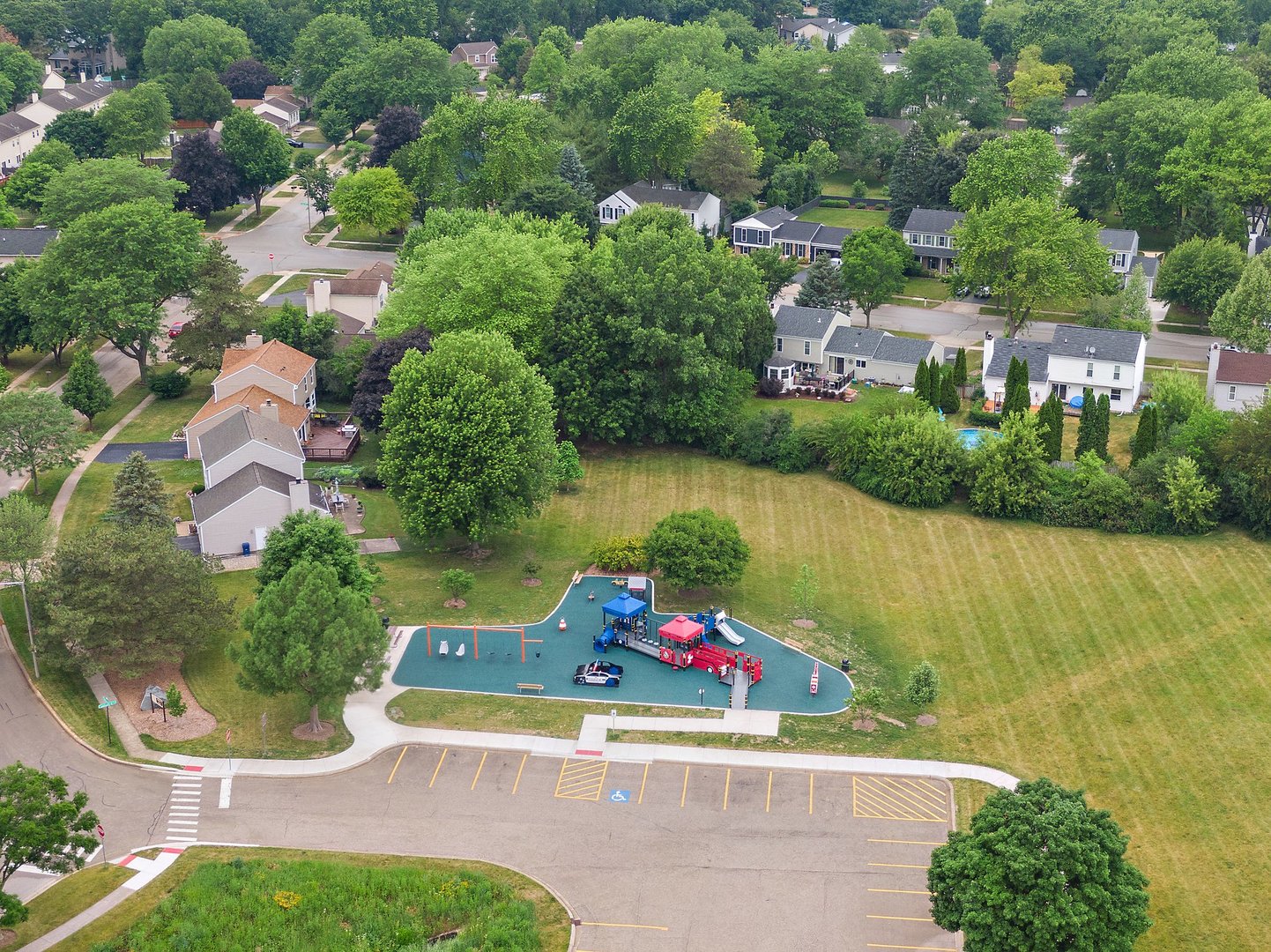 1531 Cumberland Parkway, Algonquin, IL 60102