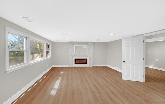 739 E 170th Street, South Holland, IL 60473