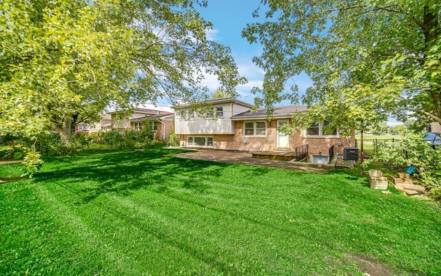 739 E 170th Street, South Holland, IL 60473
