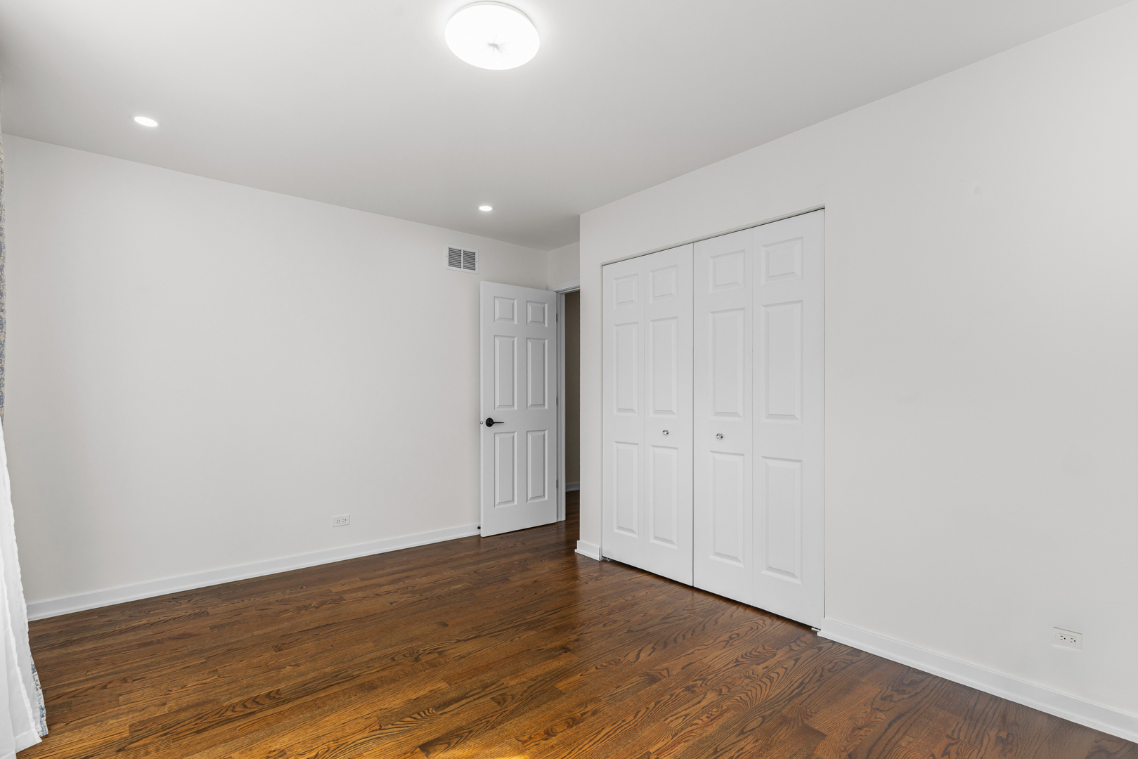 700 Fairfield Lane, Algonquin, IL 60102