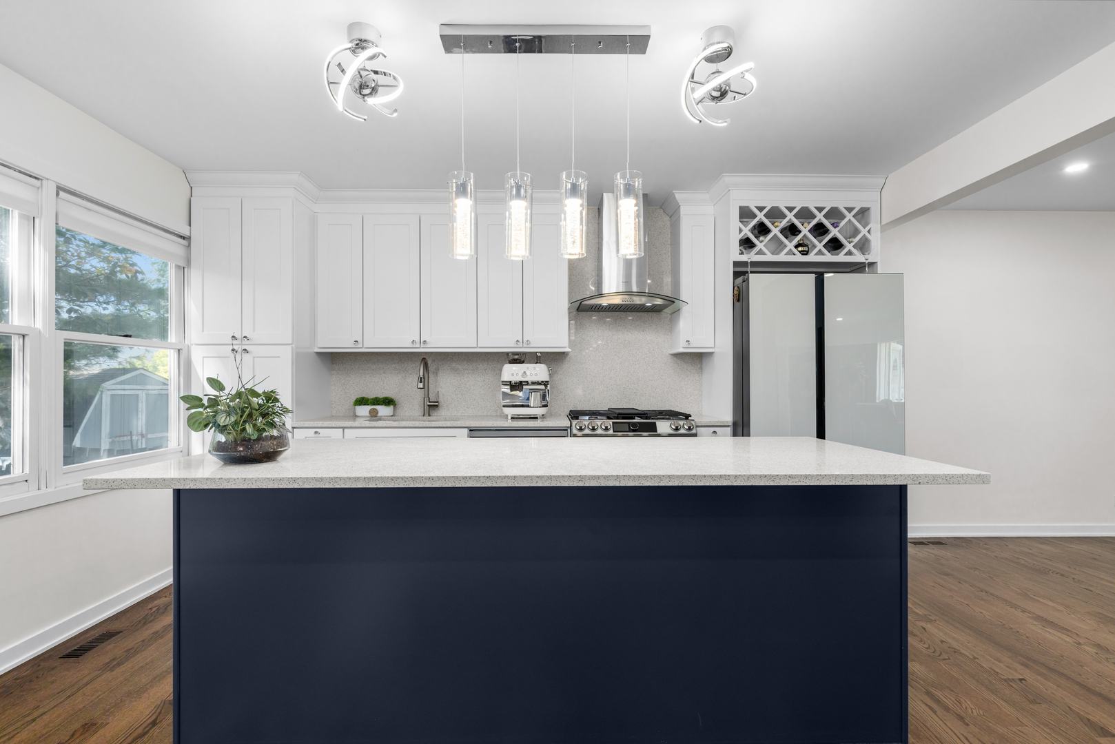 700 Fairfield Lane, Algonquin, IL 60102