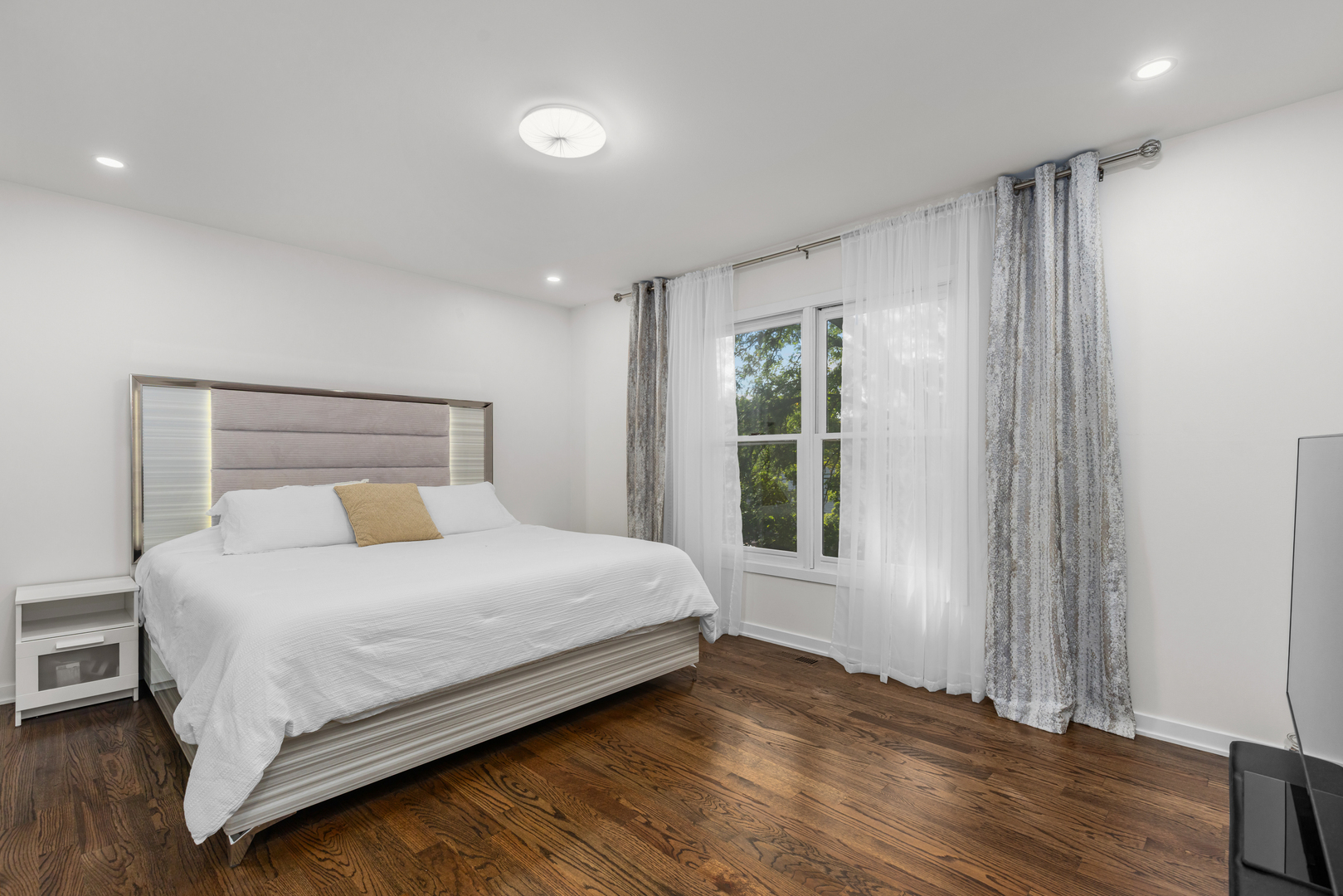 700 Fairfield Lane, Algonquin, IL 60102