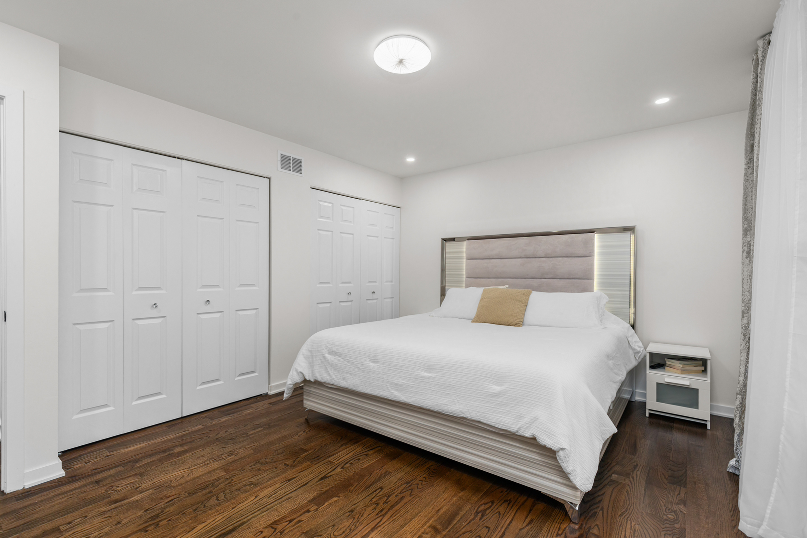 700 Fairfield Lane, Algonquin, IL 60102