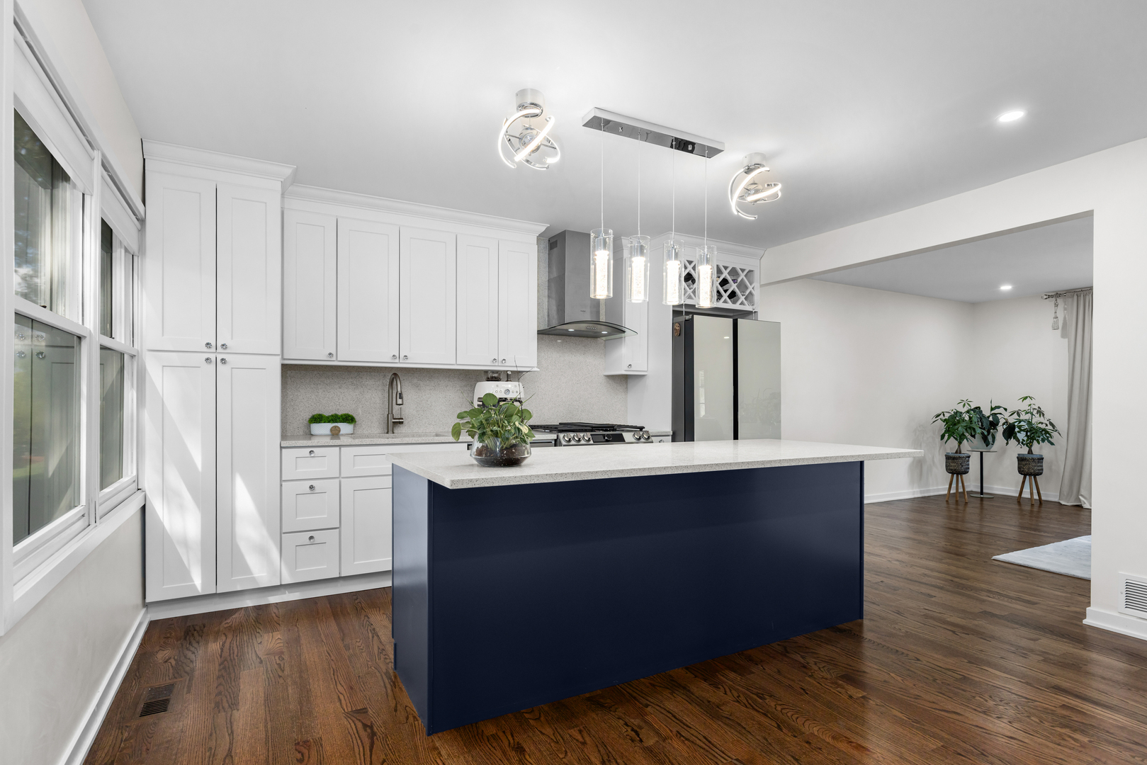 700 Fairfield Lane, Algonquin, IL 60102