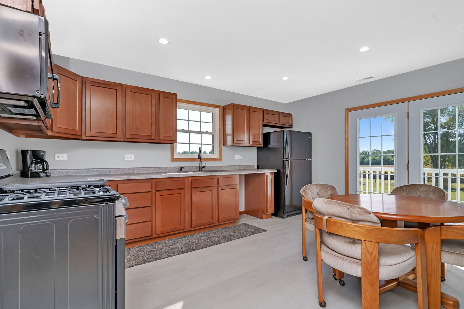 595 W Rathburn Street, Carbon Hill, IL 60416
