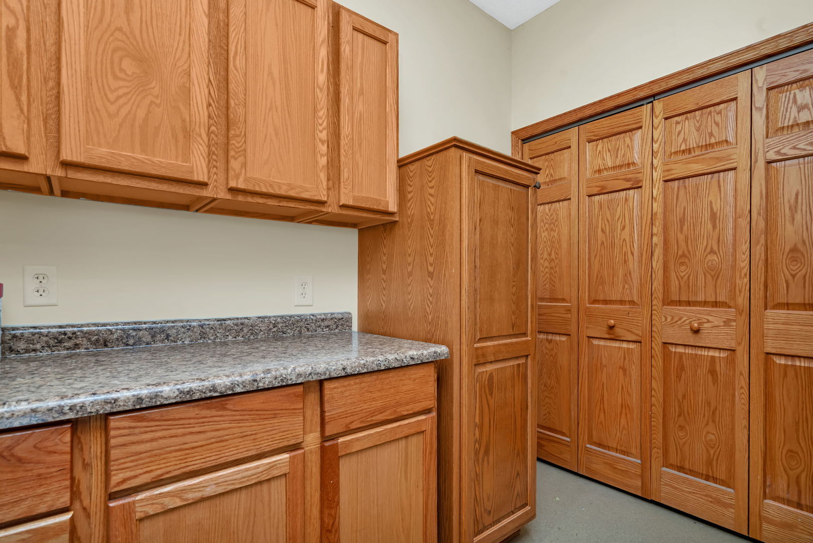 595 W Rathburn Street, Carbon Hill, IL 60416