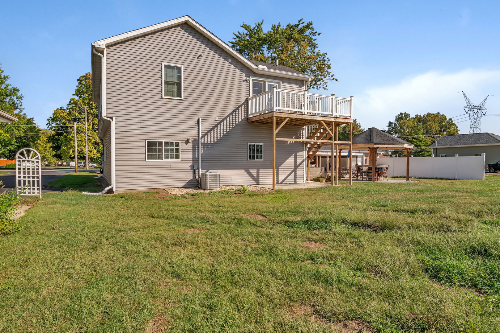 595 W Rathburn Street, Carbon Hill, IL 60416