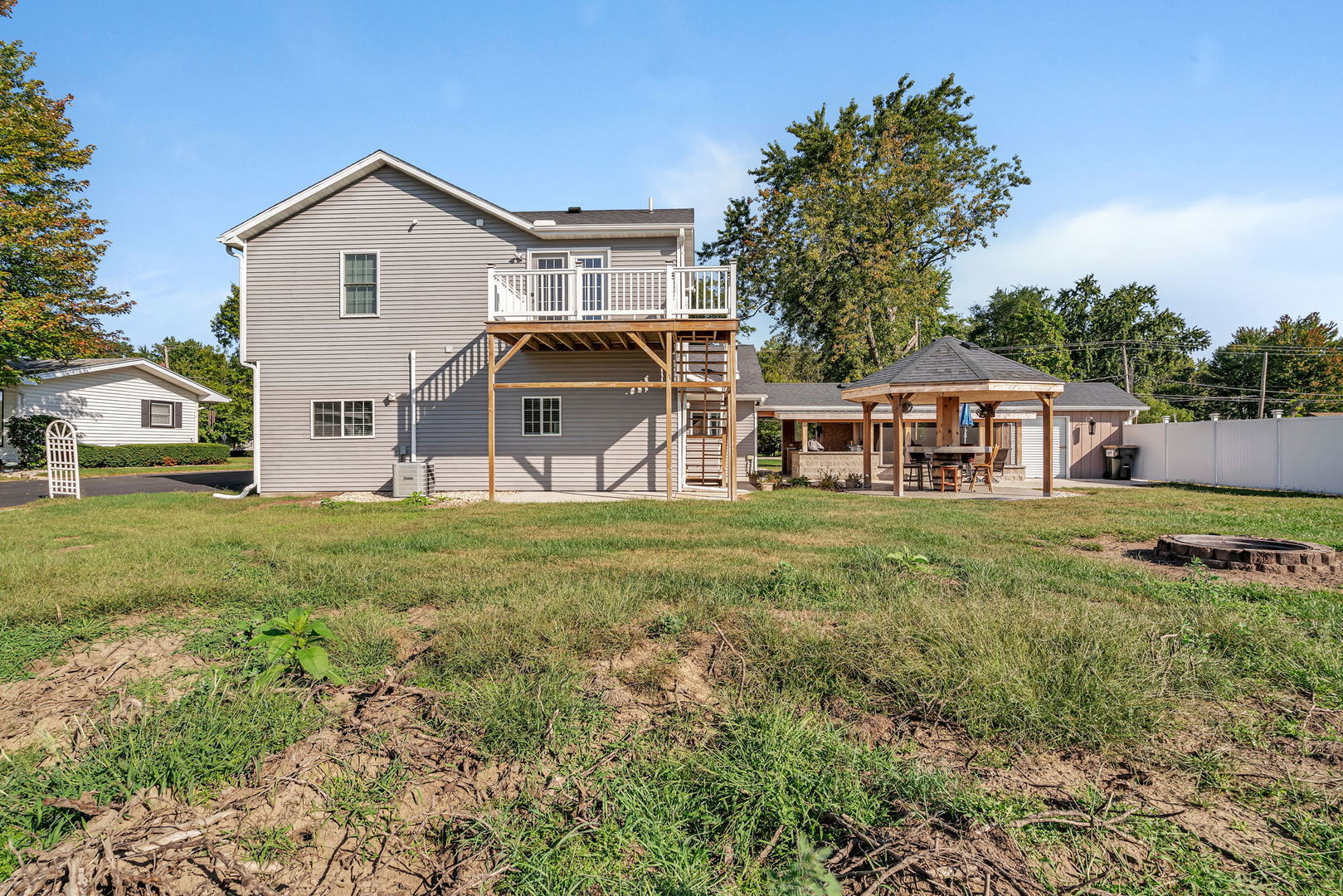 595 W Rathburn Street, Carbon Hill, IL 60416