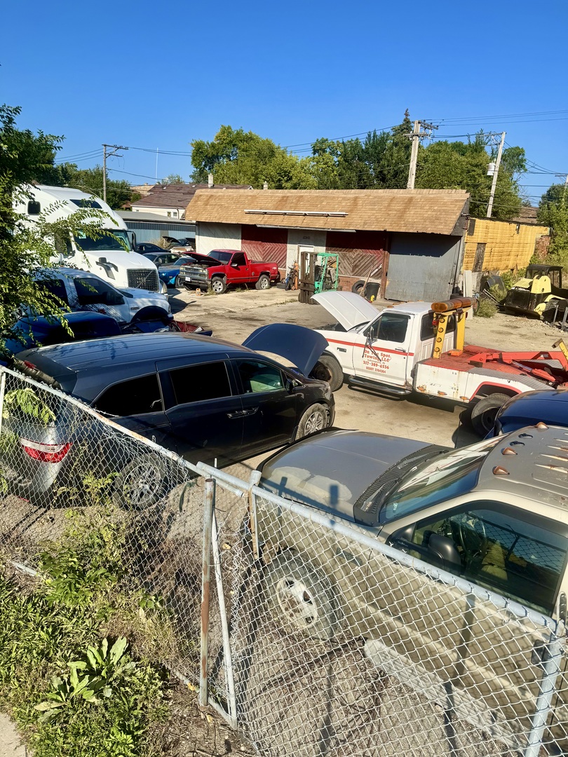 7147 S Ashland Avenue, Chicago, IL 60636