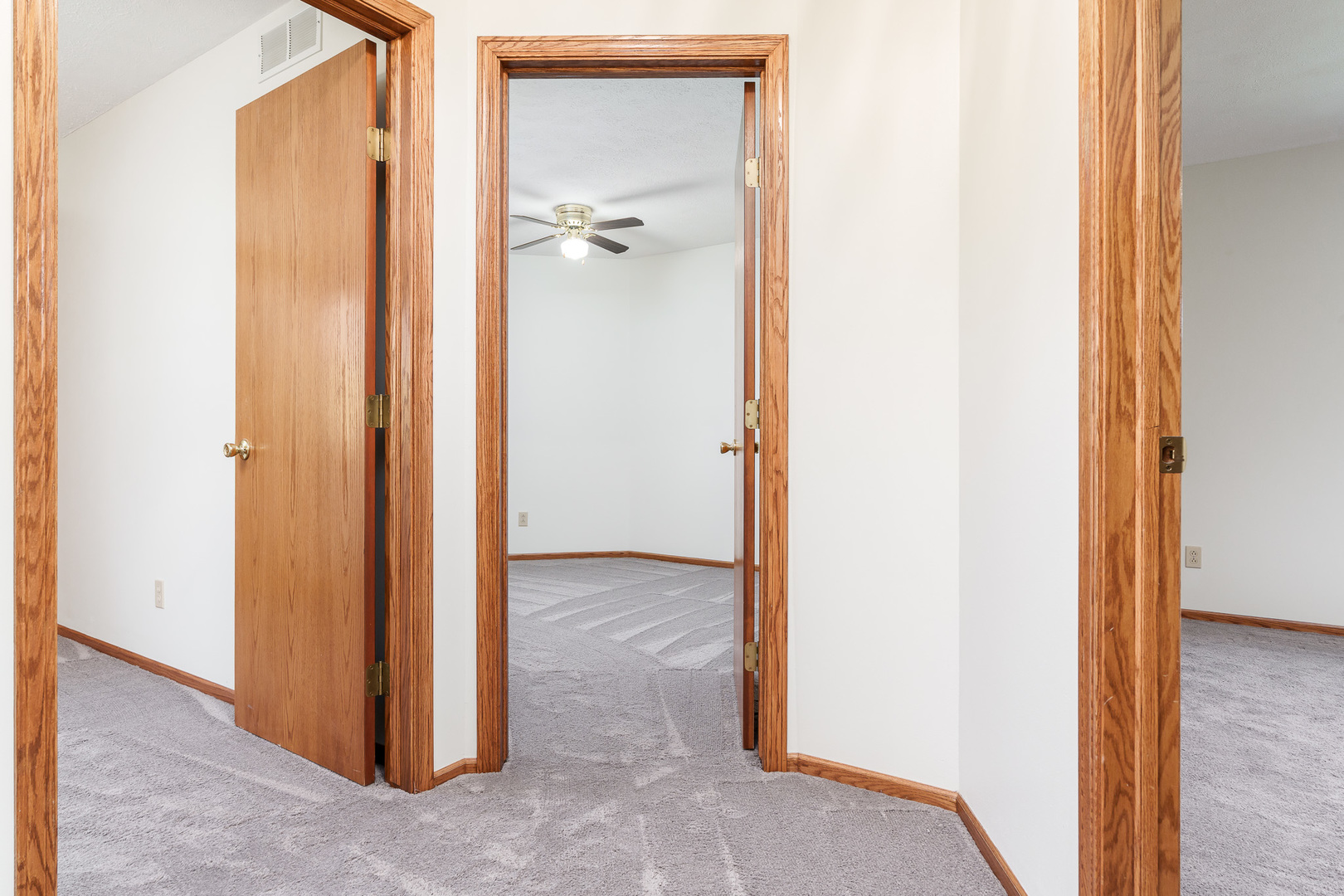 9350 Cherrywood, Roscoe, IL 61073