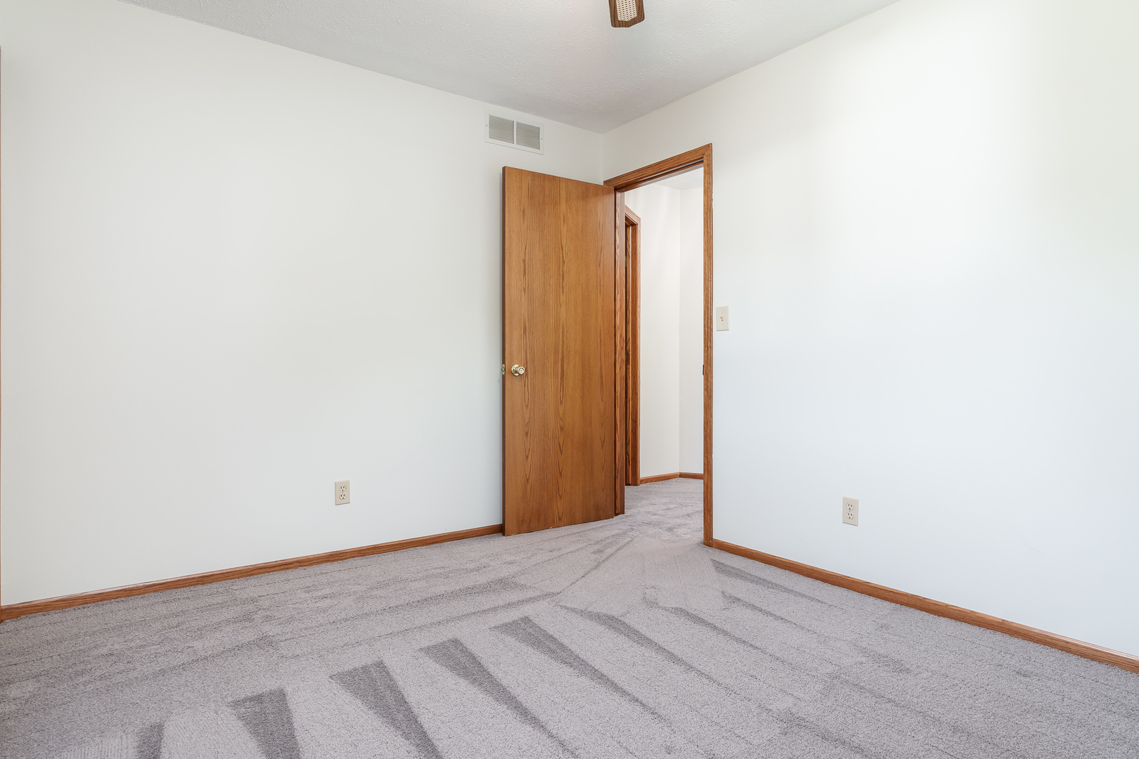 9350 Cherrywood, Roscoe, IL 61073