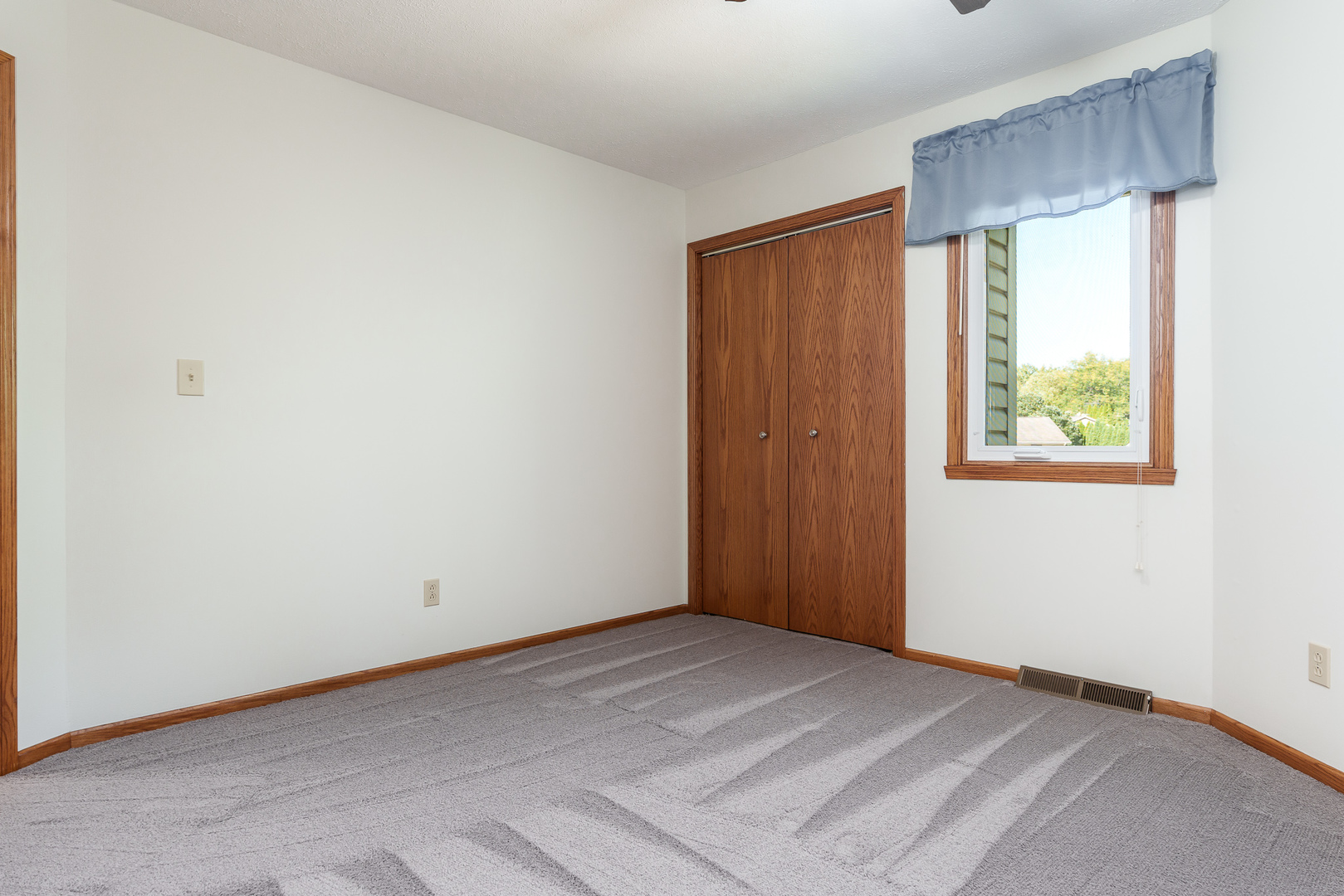 9350 Cherrywood, Roscoe, IL 61073