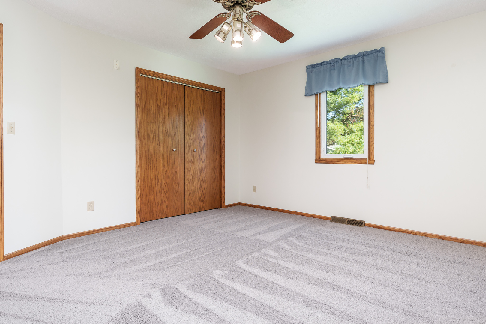 9350 Cherrywood, Roscoe, IL 61073