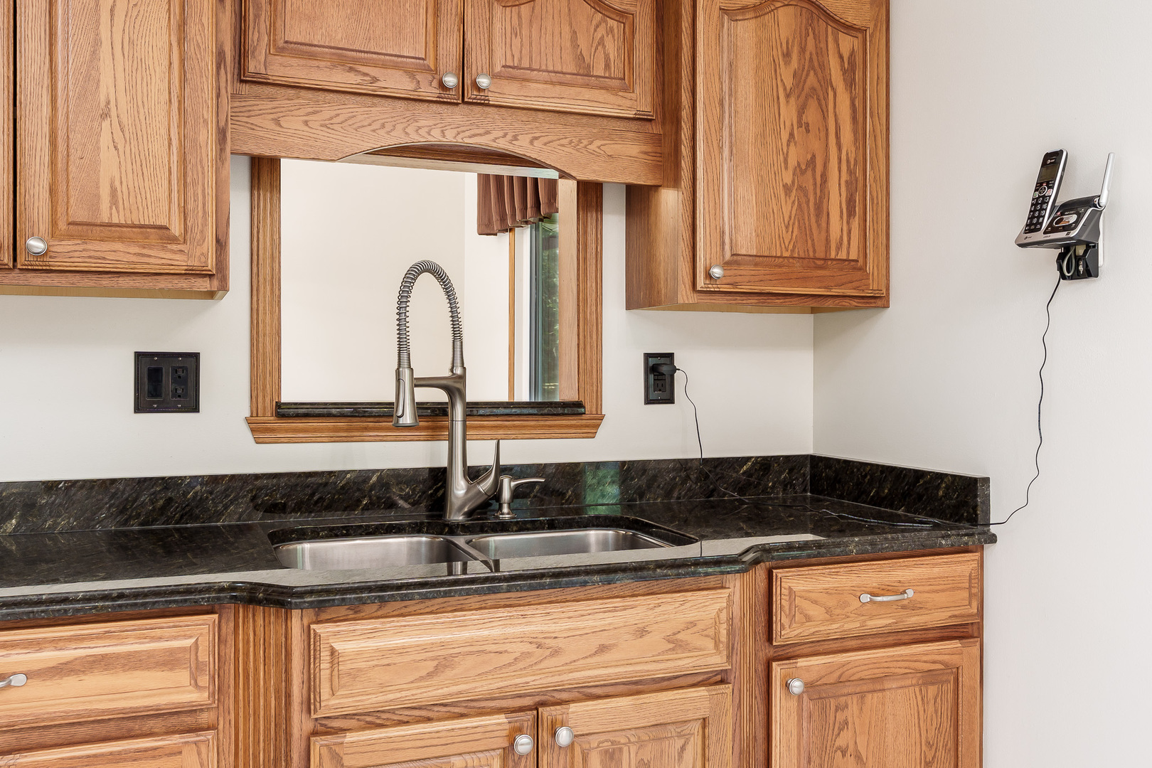 9350 Cherrywood, Roscoe, IL 61073