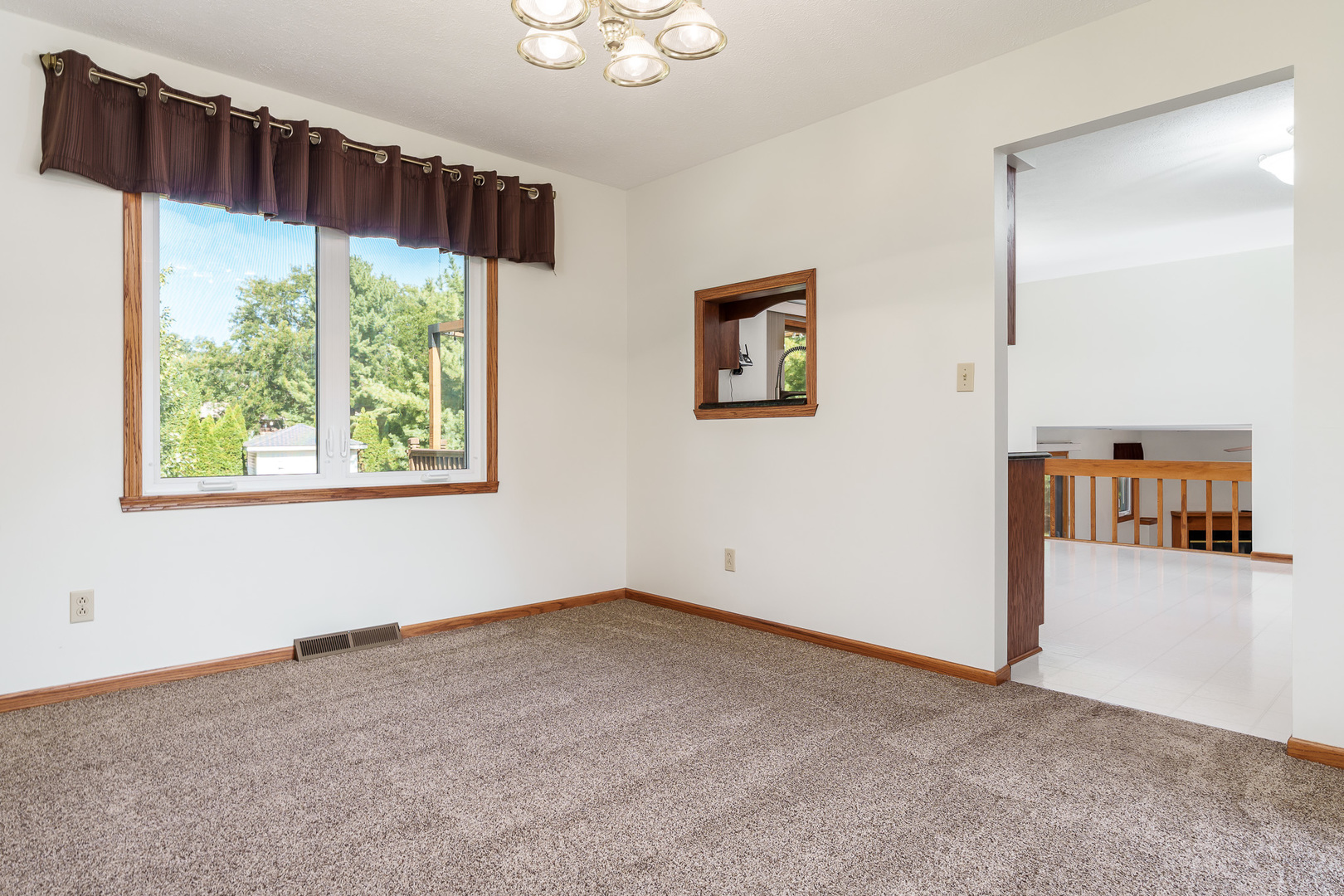 9350 Cherrywood, Roscoe, IL 61073