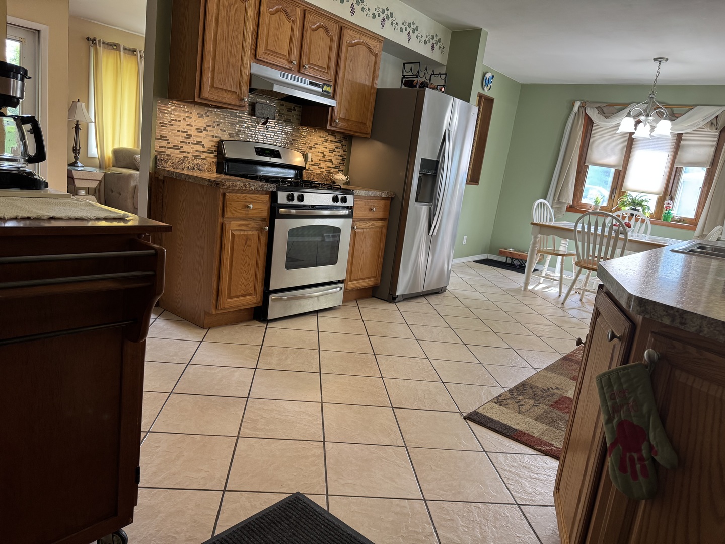 609 Oak Street, Lockport, IL 60441